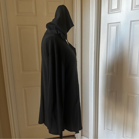 Asymmetrical Black Hoodie - Picture 4 of 11